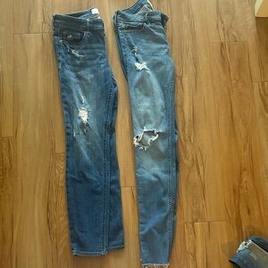Stylish Blue Distressed Women Jeans